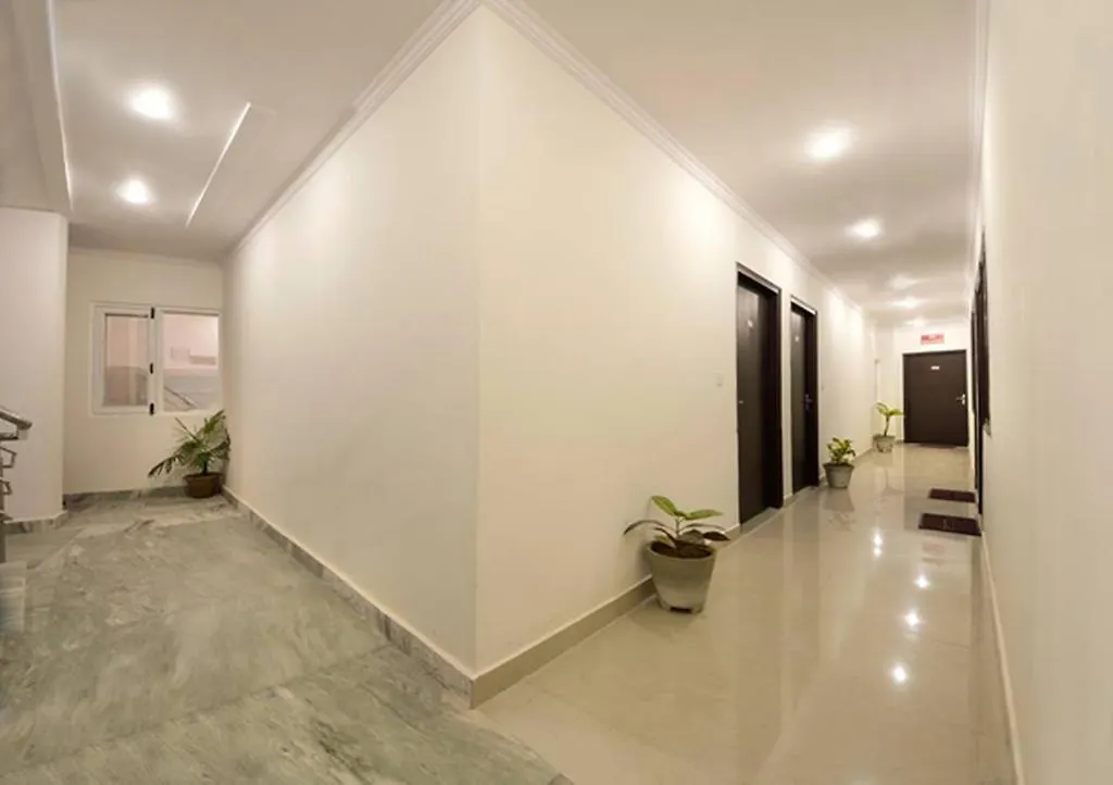 Hotel Raj Paradise 3*, אגרה הודו